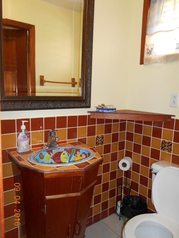 Alan'S Paradise Hotel Placencia 외부 사진