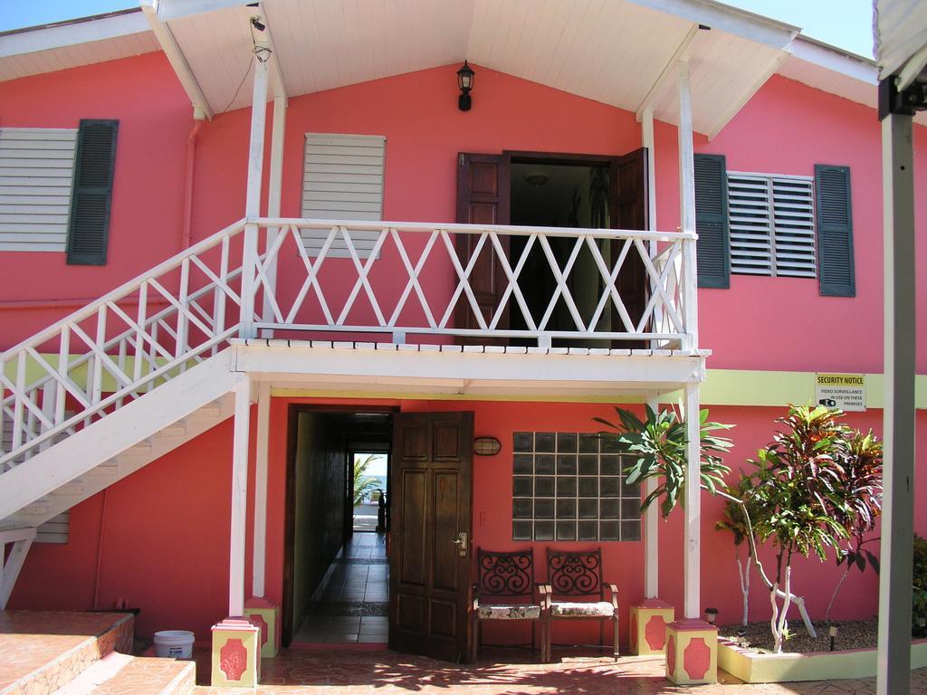 Alan'S Paradise Hotel Placencia 외부 사진