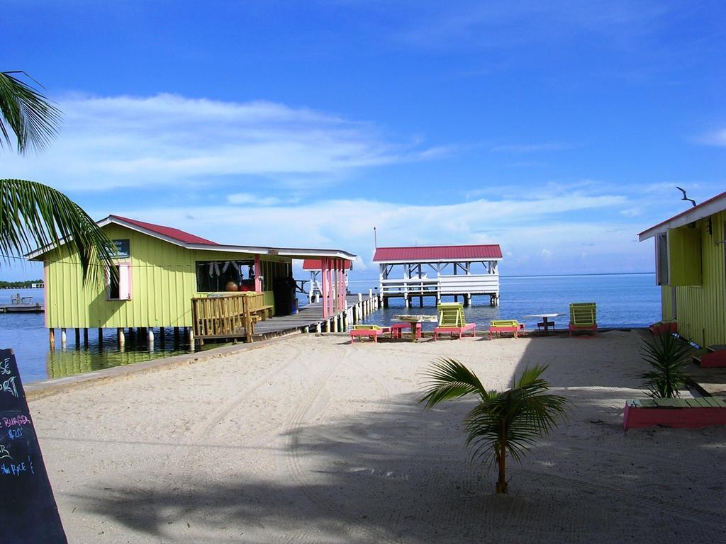 Alan'S Paradise Hotel Placencia 외부 사진