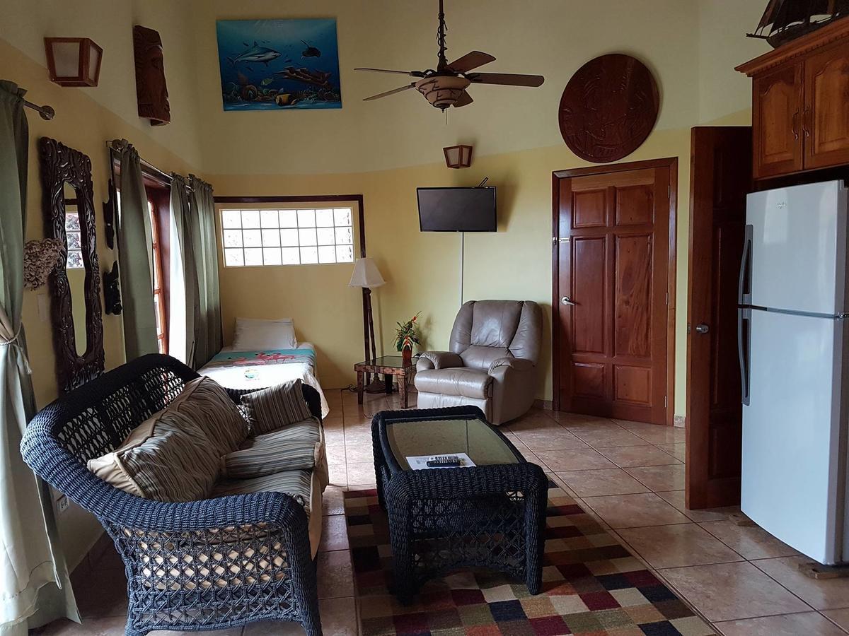 Alan'S Paradise Hotel Placencia 외부 사진