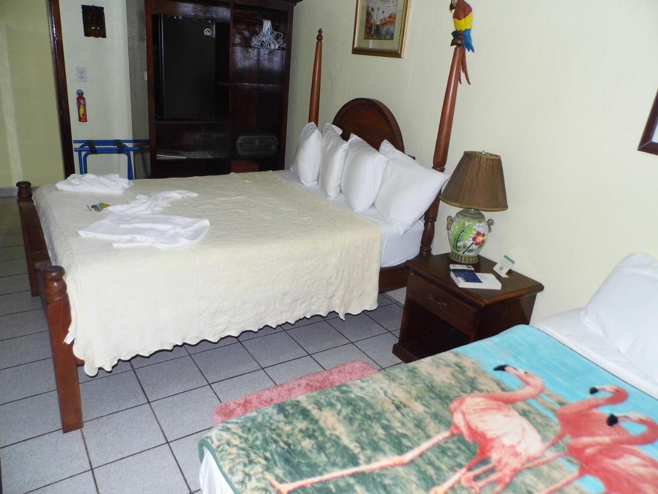Alan'S Paradise Hotel Placencia 외부 사진