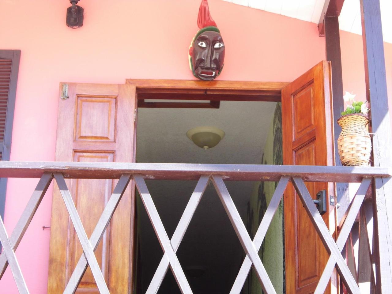 Alan'S Paradise Hotel Placencia 외부 사진